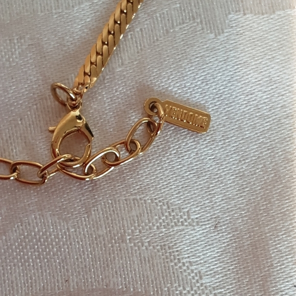 Vendome Vintage Gold Tone Choker Necklace - Picture 2 of 4